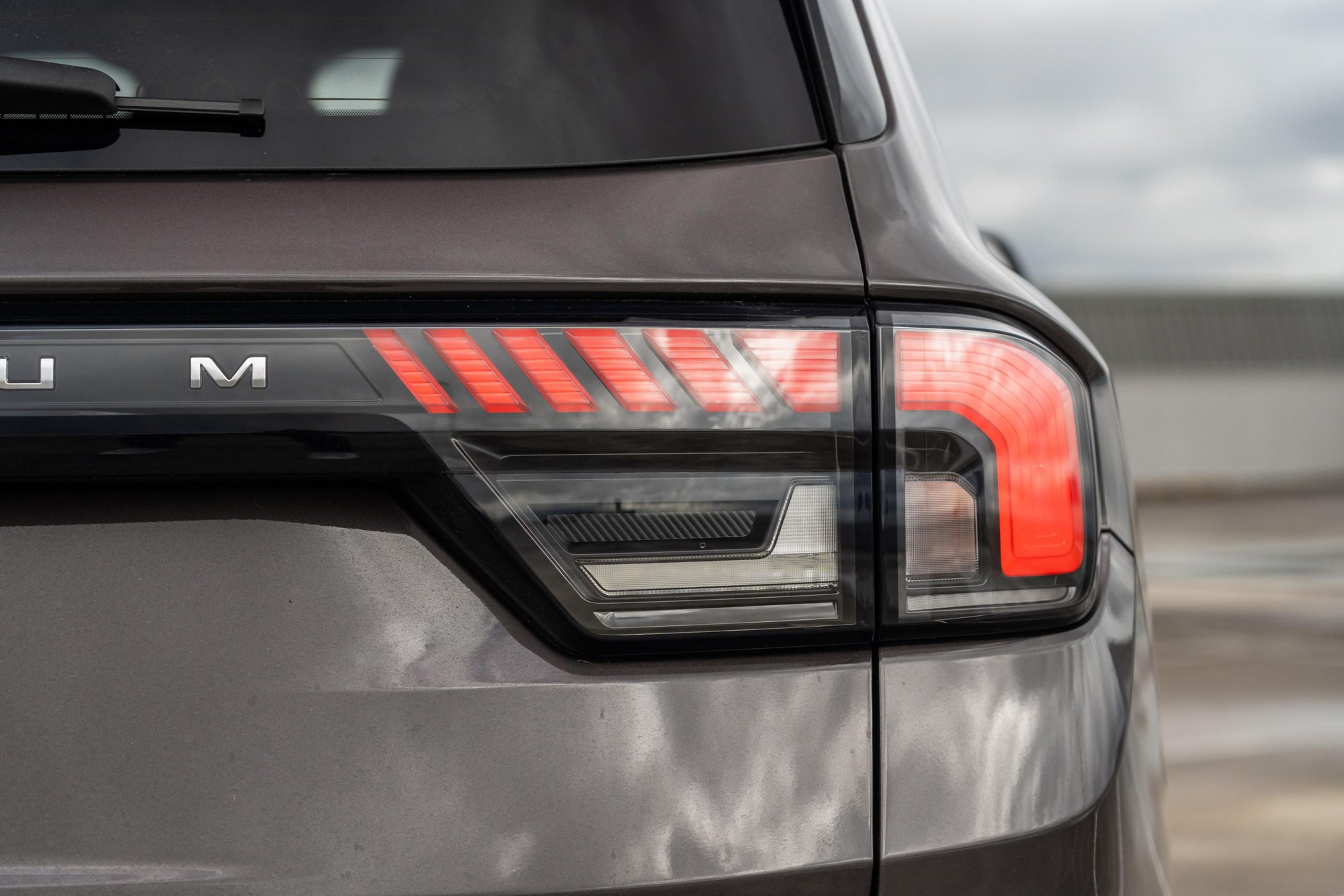 Ford Everest Platinum được xác nhận sắp ra mắt Việt Nam, sẽ thành ‘vua trang bị’ trong phân khúc với giá dự kiến khoảng 1,7 tỷ - Ảnh 4