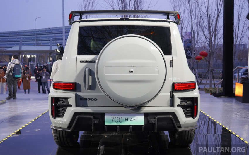 Mẫu SUV off-road giá rẻ của Trung Quốc chính thức mở bán: thiết kế hầm hố, nội thất sang trọng, tiêu thụ chỉ 2,97 lít/100km thách thức Toyota Land Cruiser - Ảnh 4