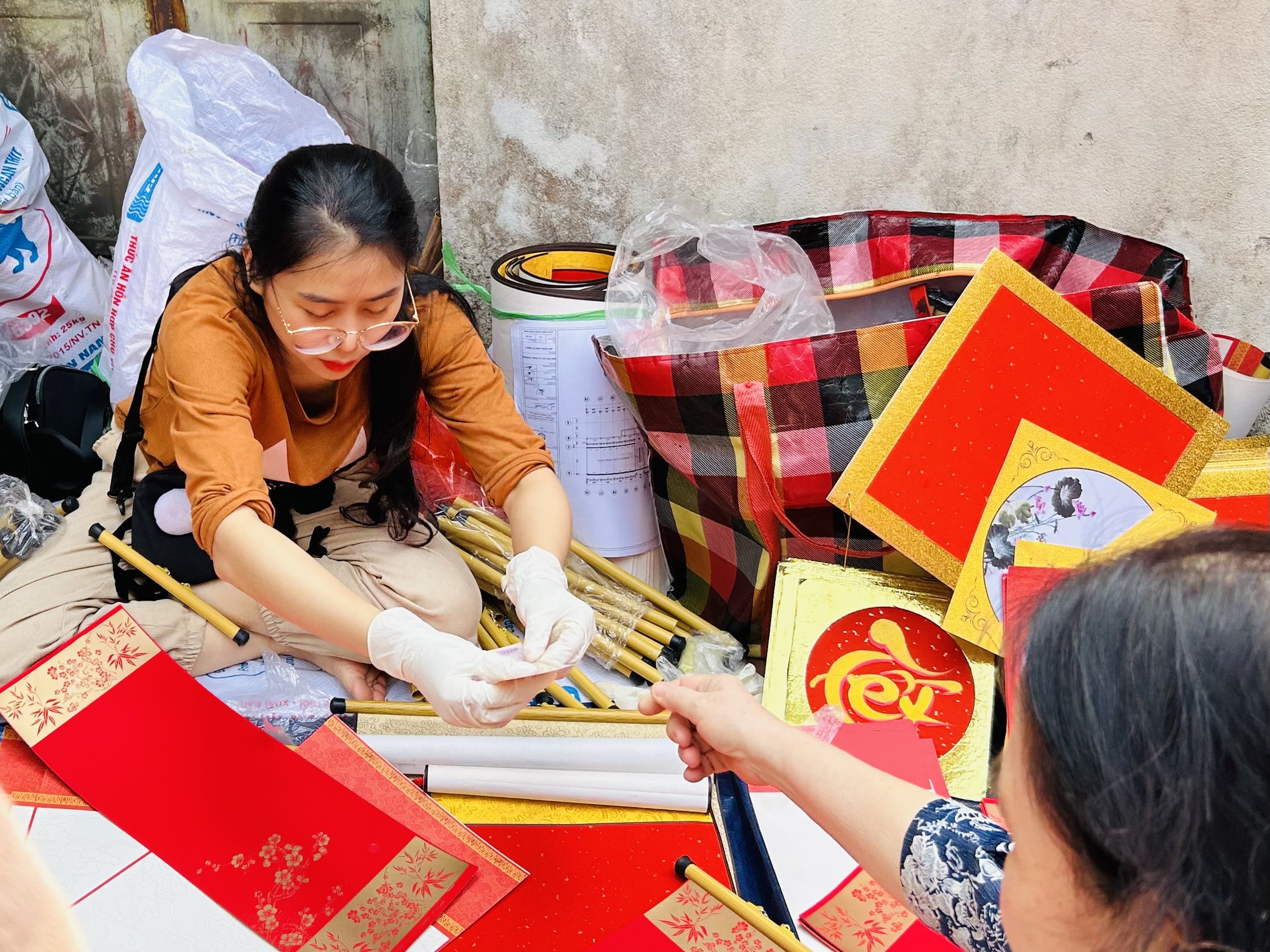 Bán chữ Việt đắt khách đầu xuân - Ảnh 4