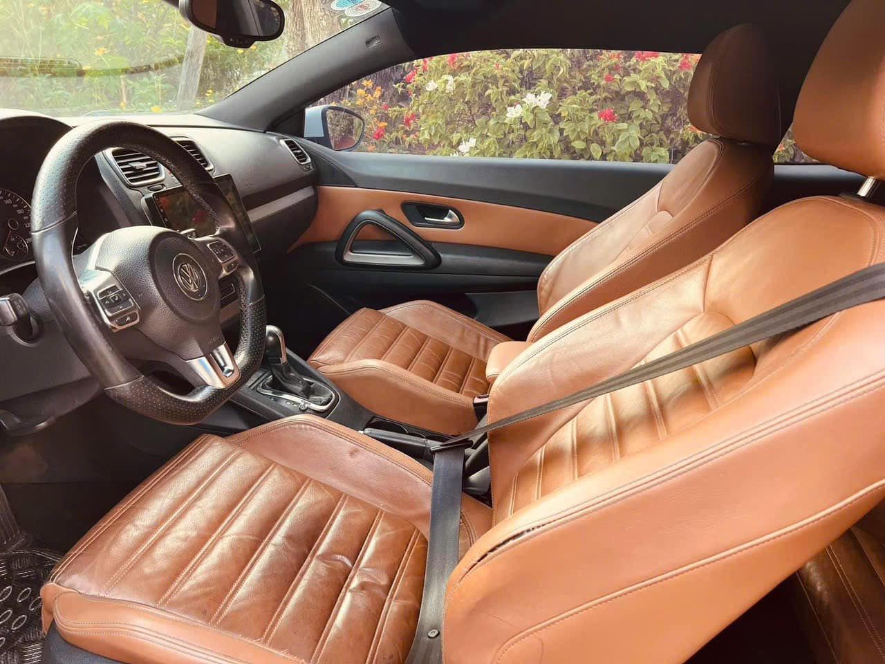 VW Scirocco rao bán rẻ hơn Kia Morning, chủ xe bỏ tiền thay một loạt đồ mới nhưng vẫn chấp nhận chịu lỗ 135 triệu - Ảnh 8