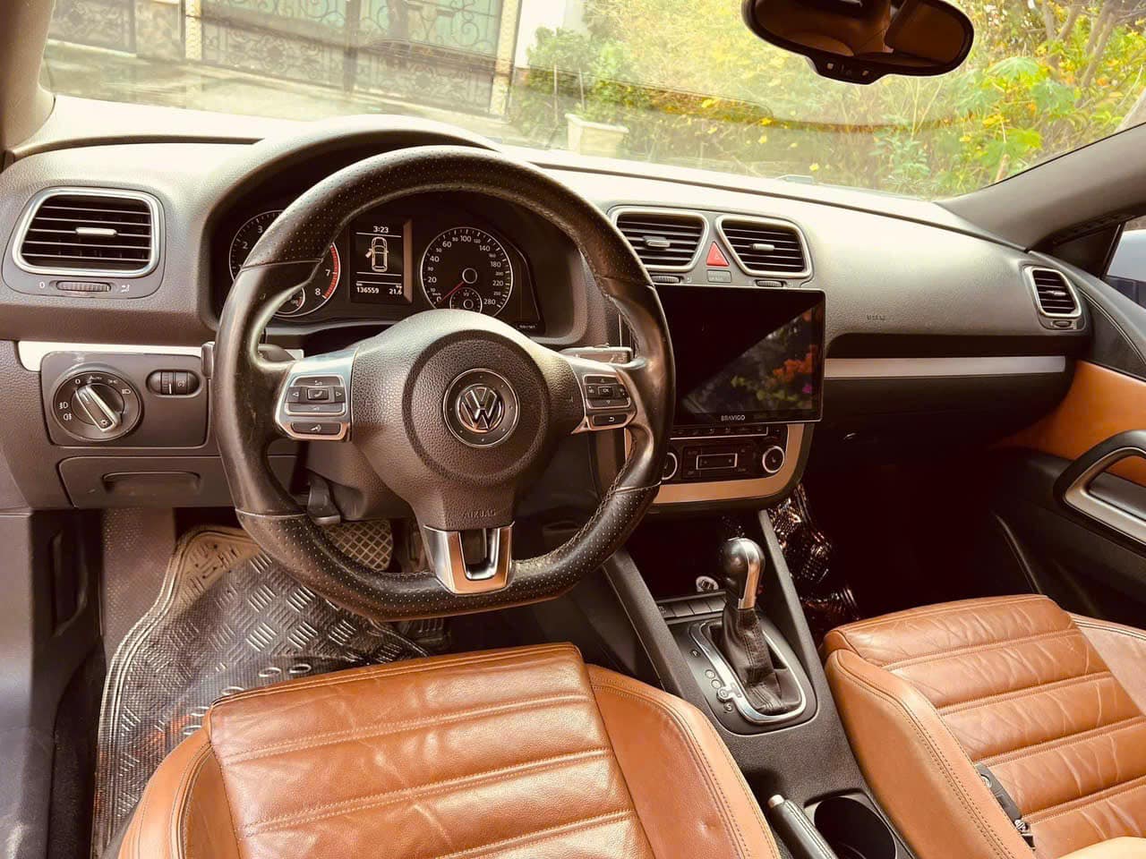 VW Scirocco rao bán rẻ hơn Kia Morning, chủ xe bỏ tiền thay một loạt đồ mới nhưng vẫn chấp nhận chịu lỗ 135 triệu - Ảnh 6