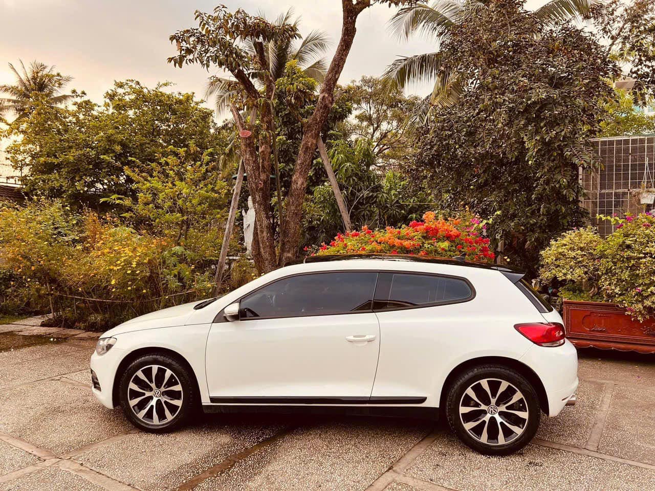 VW Scirocco rao bán rẻ hơn Kia Morning, chủ xe bỏ tiền thay một loạt đồ mới nhưng vẫn chấp nhận chịu lỗ 135 triệu - Ảnh 2