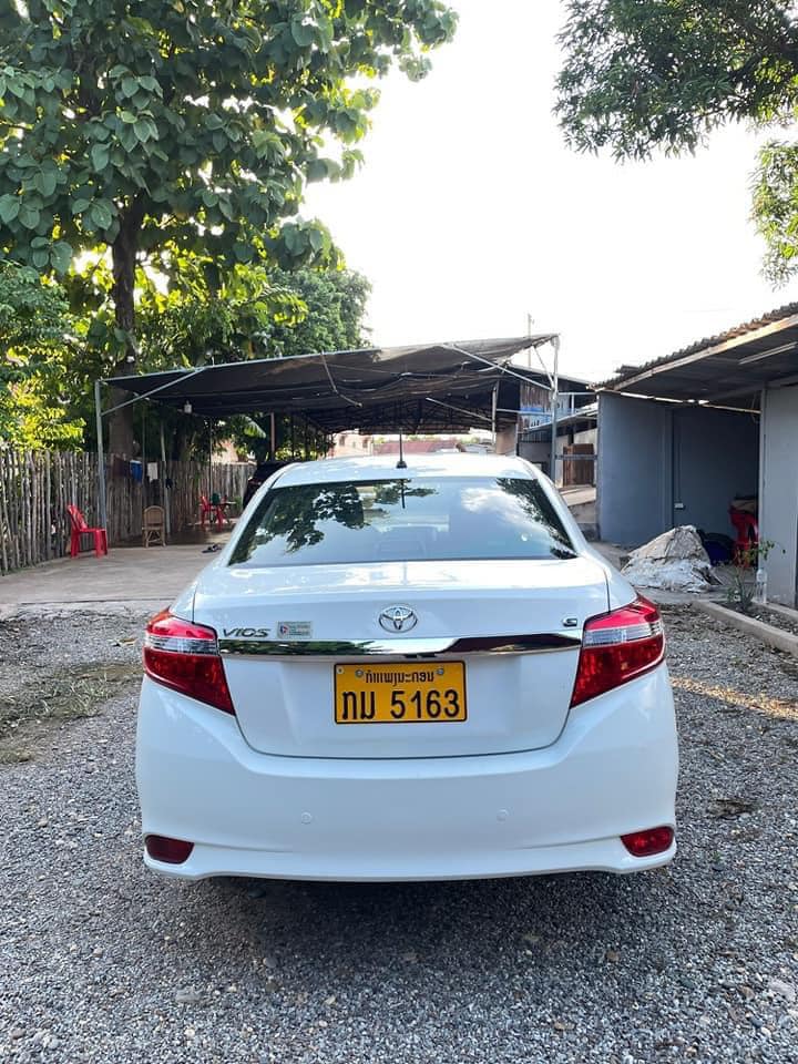 Bán Toyota Vios còn mới đẹp nhưng giá chỉ 200 triệu, CĐM nhìn biển số rồi nói: "Sang Lào mà đăng kiểm!" - Ảnh 3