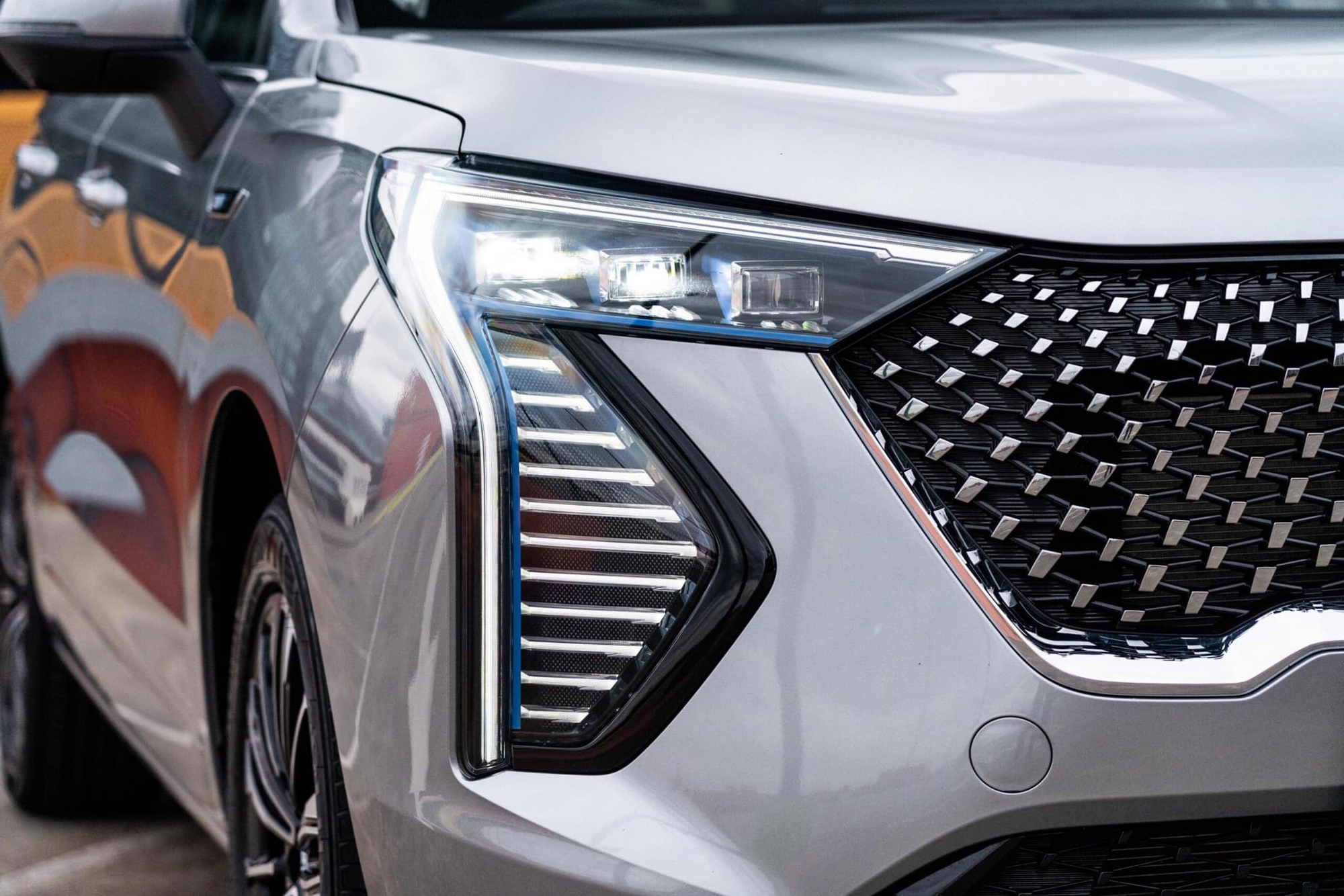 Haval Jolion dự kiến về Việt Nam tháng 8: Giá tầm 700 triệu, bản máy xăng lắp ráp trong nước, lỡ cỡ giữa Corolla Cross và CX-5 - Ảnh 2