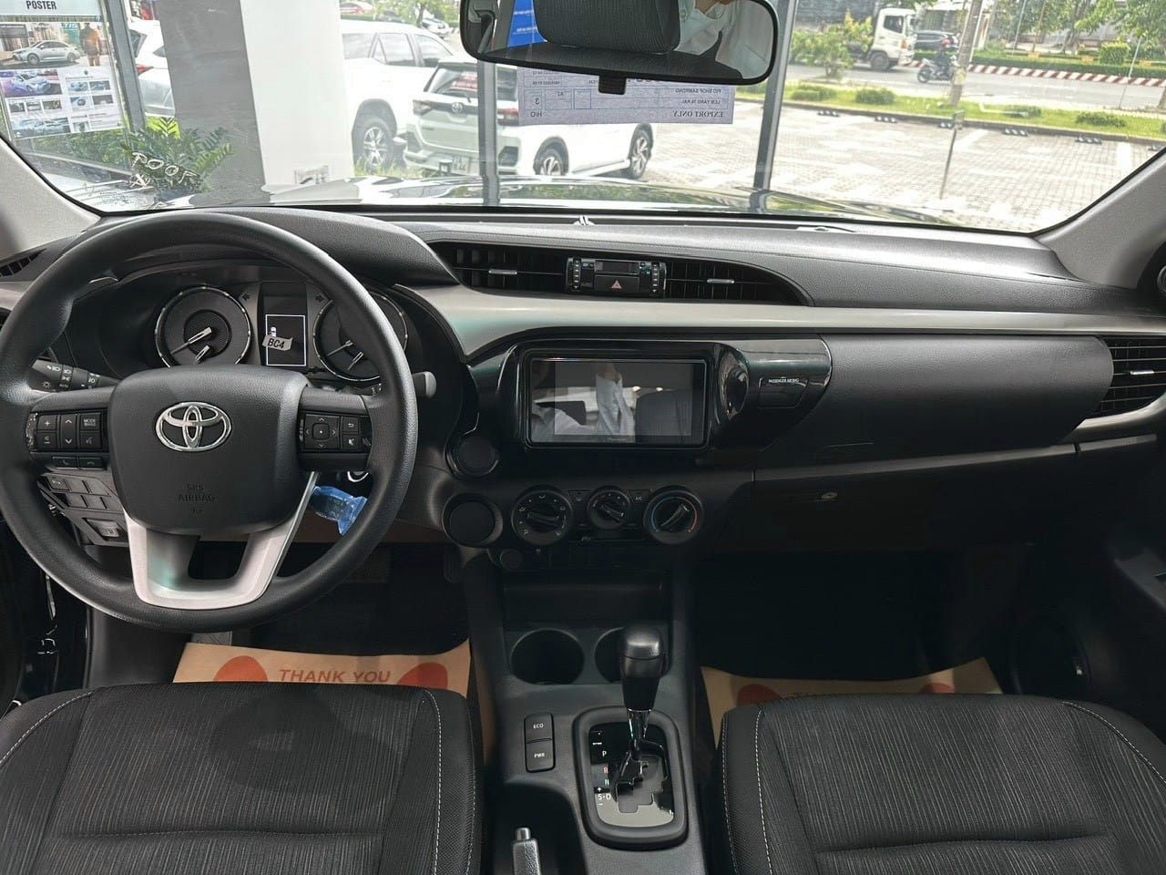 Đại lý nhận cọc Toyota Hilux 2024, báo về Việt Nam tháng 5: Giá dự kiến hơn 700 triệu, có điểm khó cạnh tranh Ranger - Ảnh 7