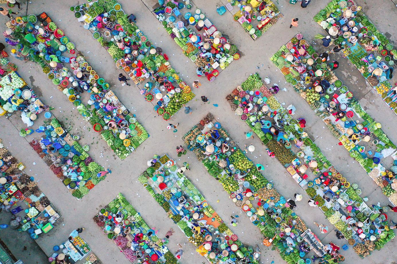 Độc đáo chợ “chồm hổm” ở miền Tây - Ảnh 2