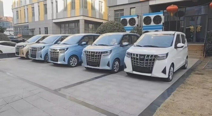 'Bản thu nhỏ' của Toyota Alphard phiên bản chạy điện sắp ra mắt thị trường Việt Nam, giá chỉ 135 triệu đồng thách thức Wuling Mini EV - Ảnh 1
