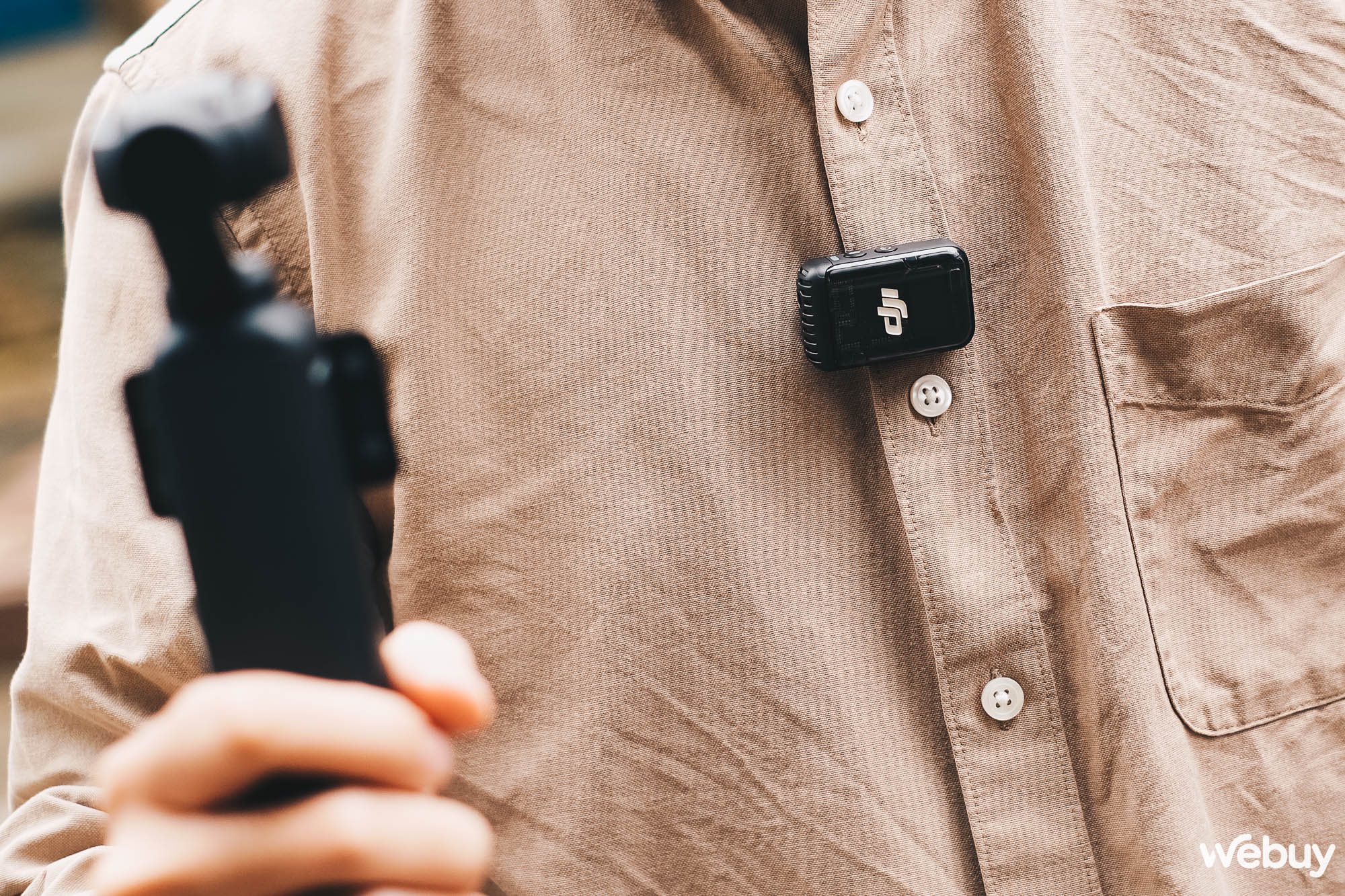 Chiếc camera này có gì đặc biệt mà đang "cháy hàng" tại Việt Nam dù giá cao ngất ngưởng? - Ảnh 15