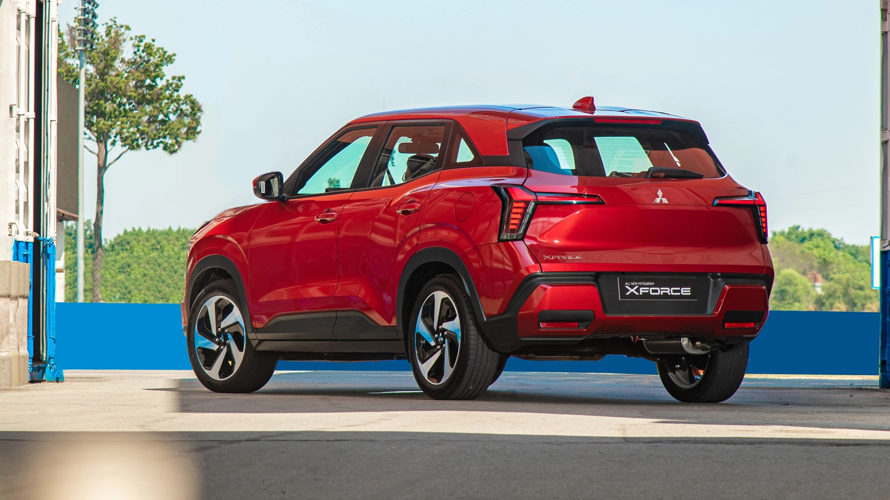 Mitsubishi Xforce chốt giá mới từ 599 triệu đồng: Rẻ nhất phân khúc, phả hơi nóng lên Seltos, HR-V - Ảnh 3