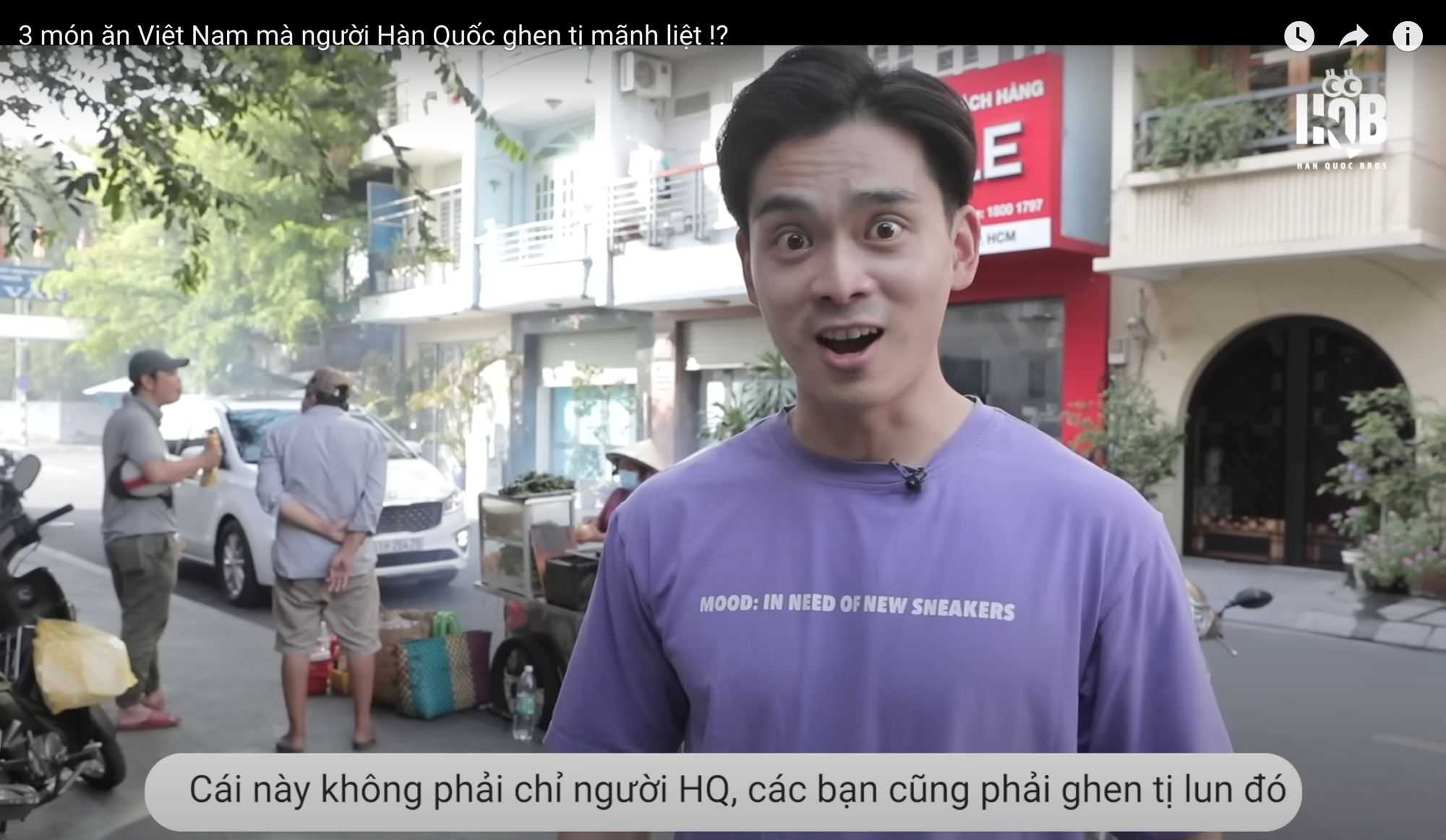 Khách Tây tấm tắc khen món vỉa hè có giá 20 nghìn đồng: Tên gọi bình dân nhưng hương vị thì trái ngược - Ảnh 1