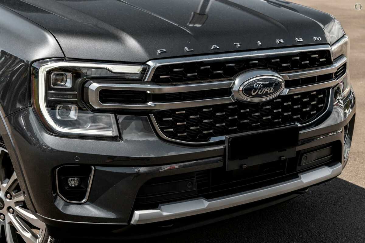 Đại lý báo Ford Everest Platinum giá dự kiến 1,7 tỷ, động cơ 2.0L, tiện nghi cao cấp vượt trội hẳn Fortuner, Pajero Sport - Ảnh 4