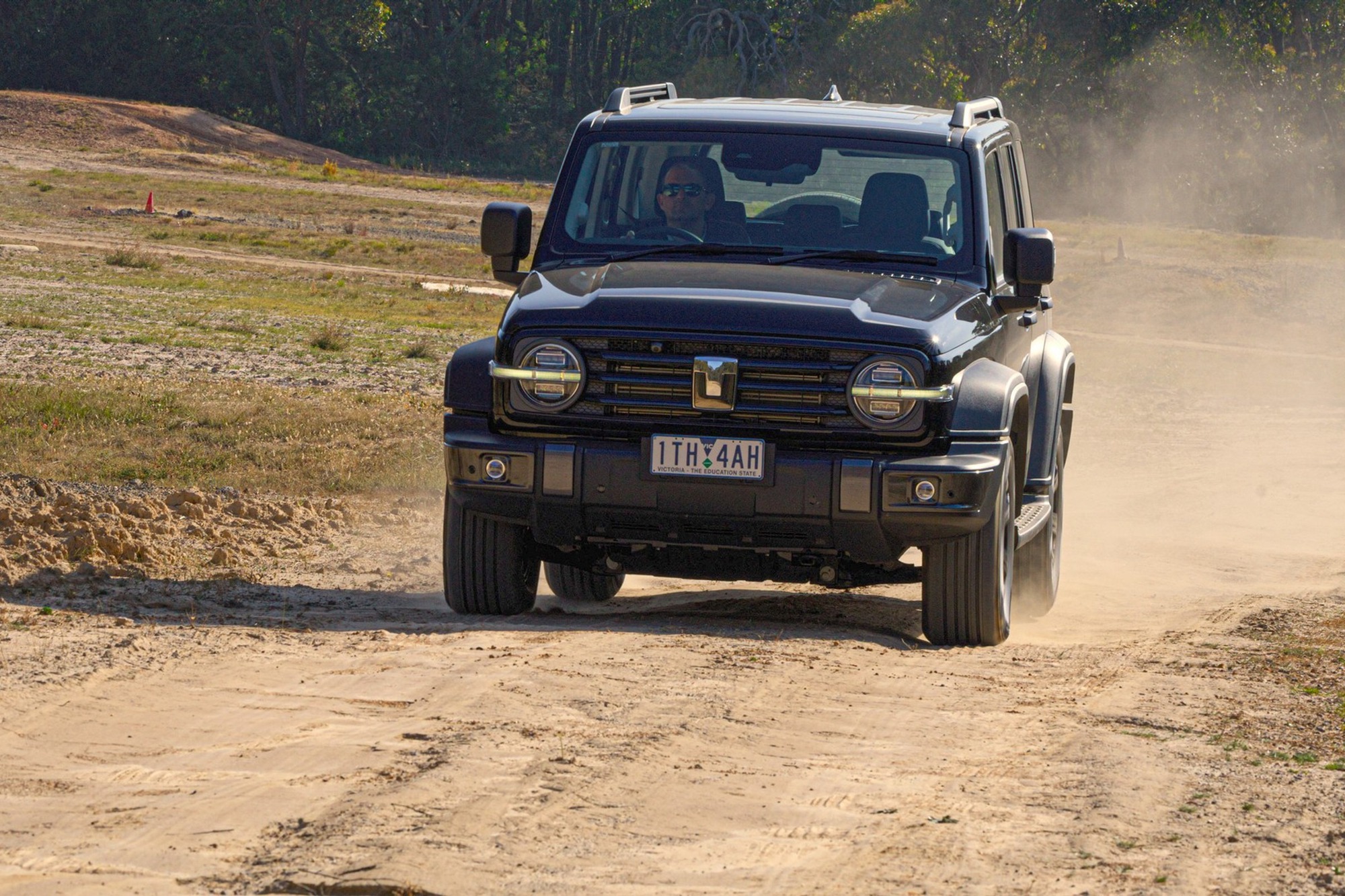 Haval xác nhận Tank 300 về Việt Nam năm nay: Dáng như Jimny, máy hybrid, nhiều công nghệ off-road giống Land Rover - Ảnh 2