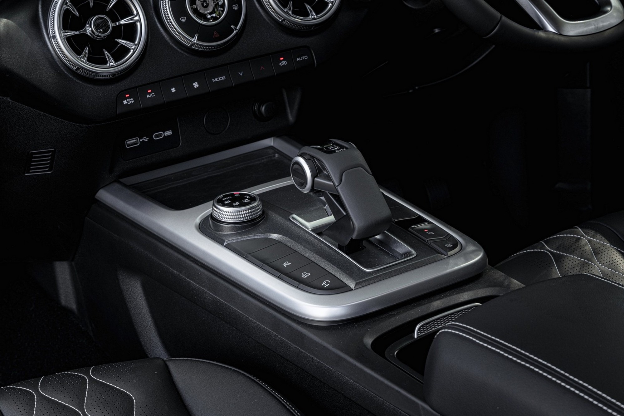 Haval xác nhận Tank 300 về Việt Nam năm nay: Dáng như Jimny, máy hybrid, nhiều công nghệ off-road giống Land Rover - Ảnh 10