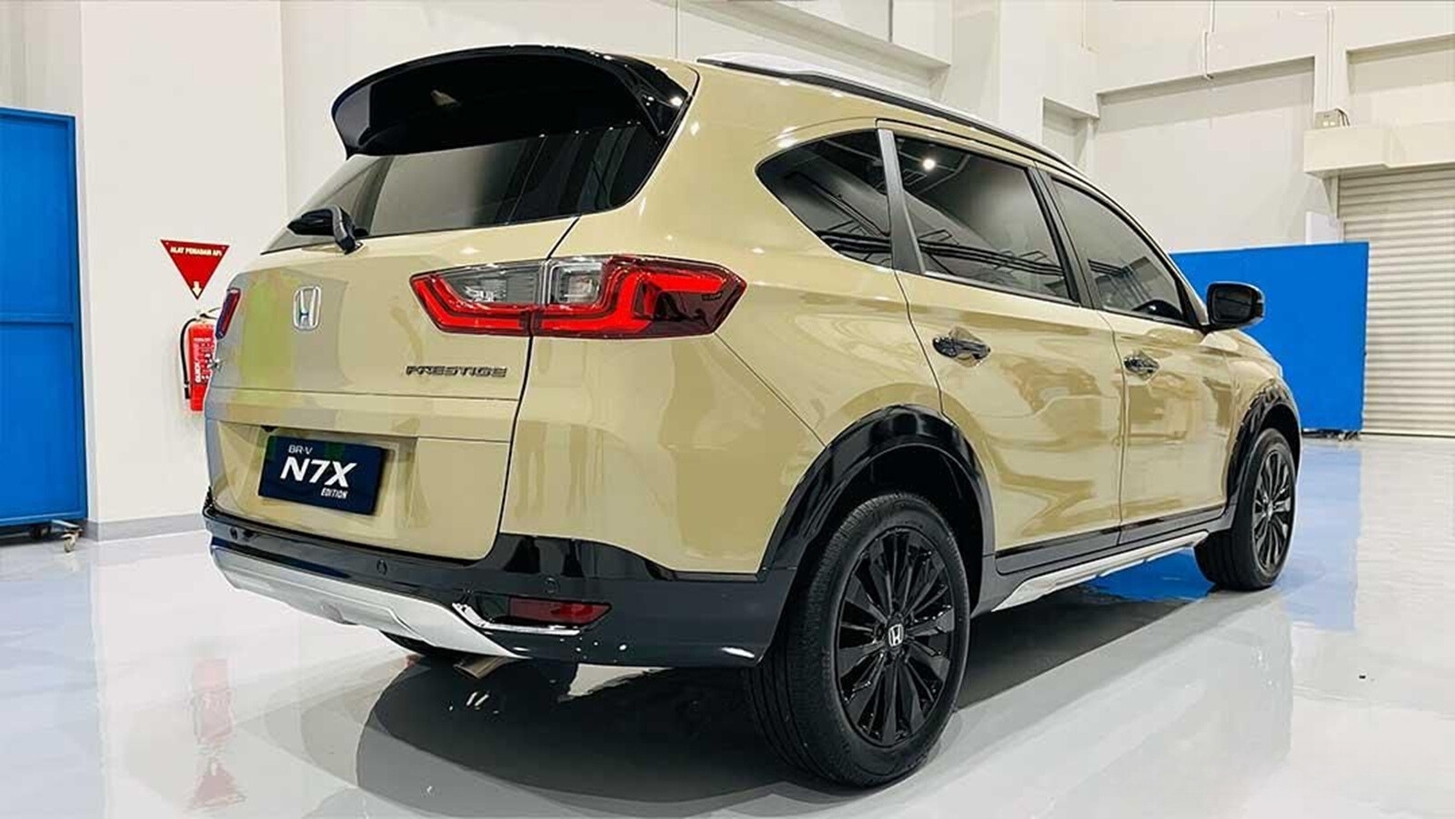 Honda BR-V thêm bản mới: Giá quy đổi từ 500 triệu, ngoại hình thể thao hơn, thêm màu sơn đặc biệt giống HR-V - Ảnh 5