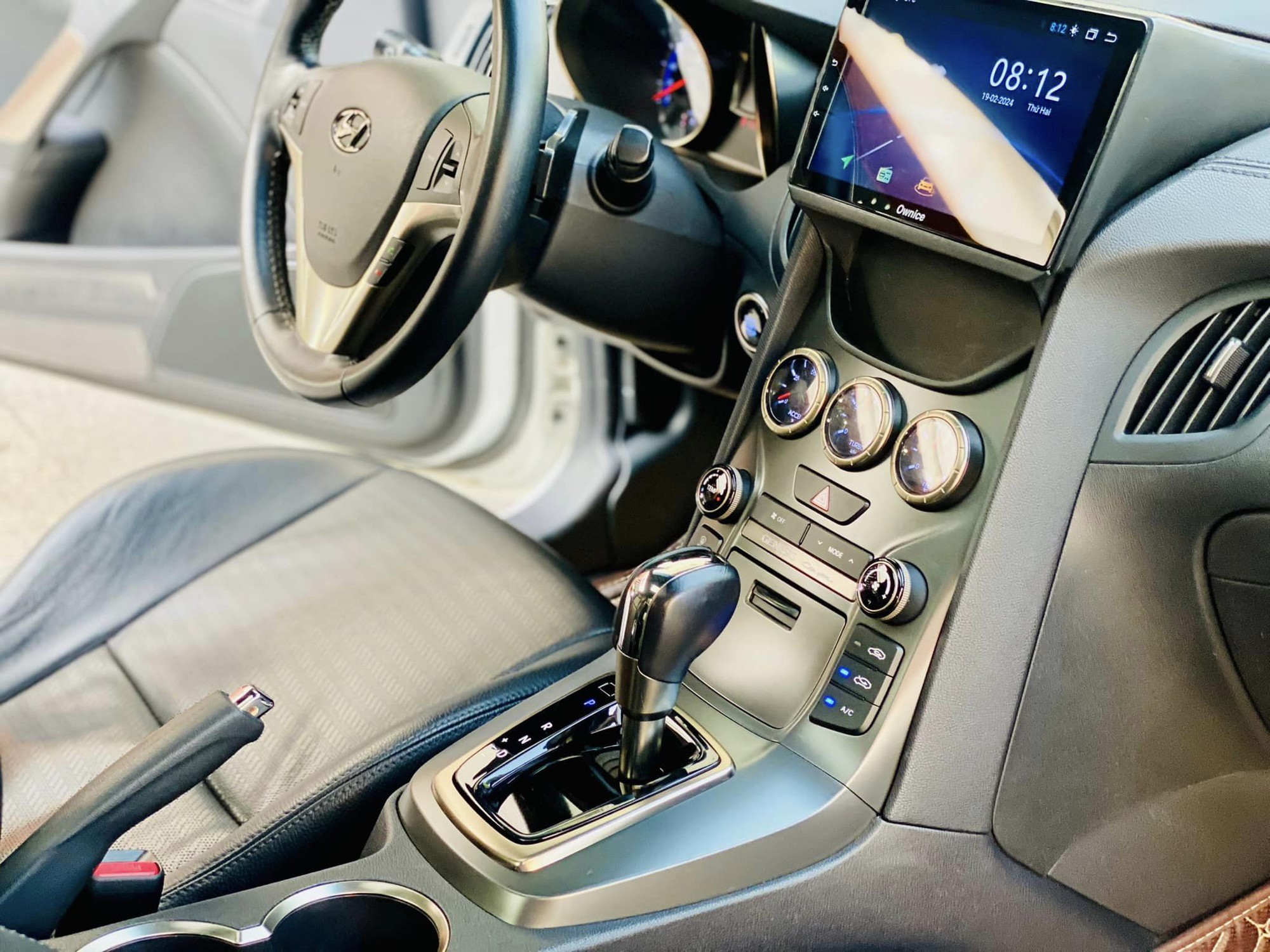 Chiếc Hyundai Genesis Coupe này giữ giá hơn Camry cùng đời: Sau 12 năm vẫn còn gần 540 triệu, mỗi năm chỉ đi hơn 2.000km - Ảnh 12