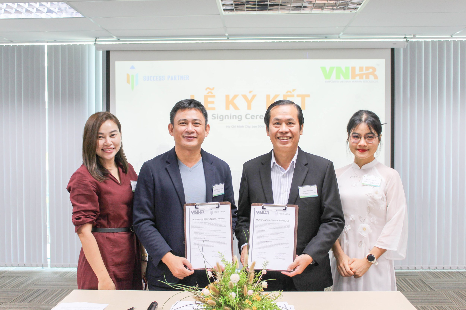 Thúc đẩy chuyển đổi số trong ngành nhân sự - Ảnh 1