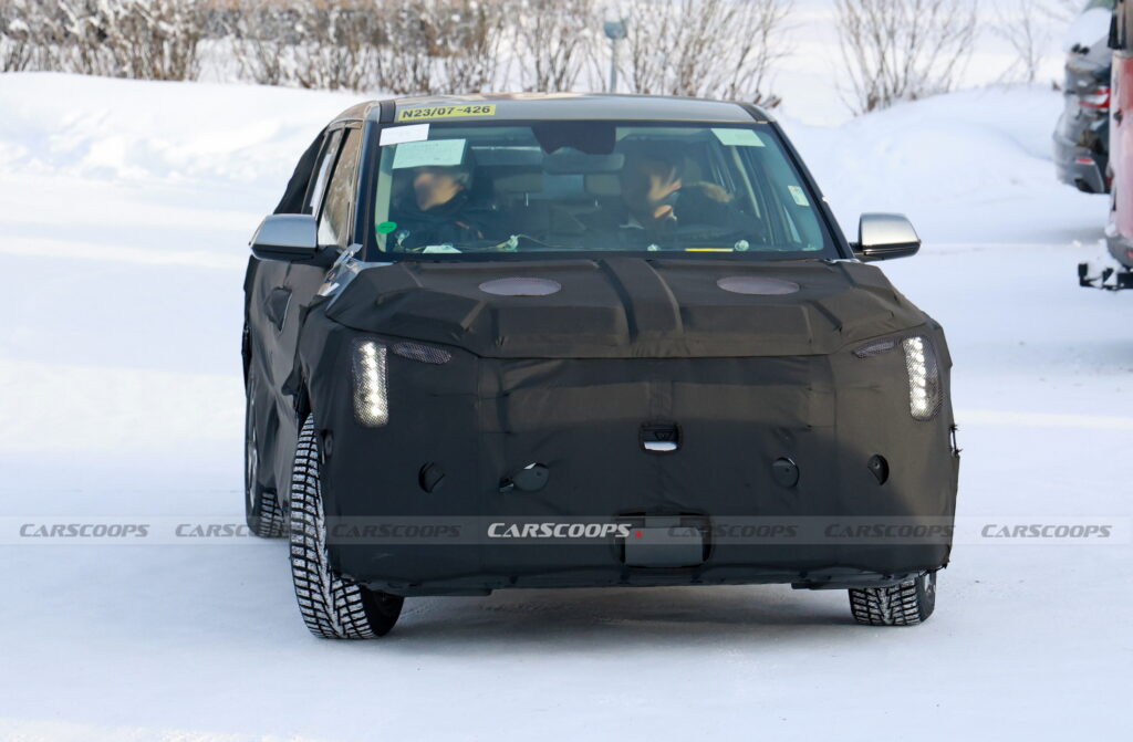 Xe điện rẻ nhất của Kia tiếp tục lộ diện, cùng phân khúc với VinFast VF6 - Ảnh 2