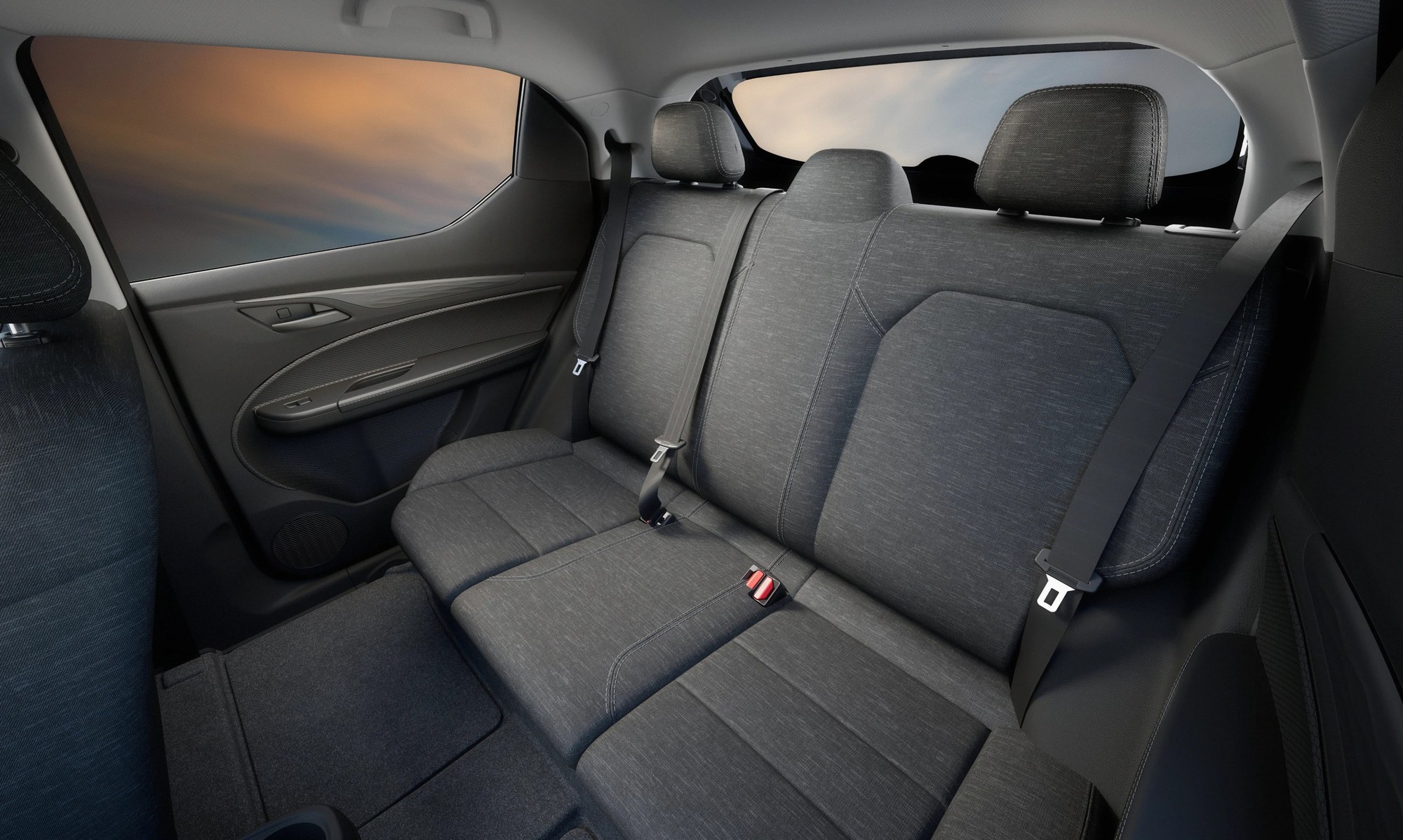 Loạt xe VinFast tay lái nghịch ra mắt: Thiết kế VF 5, VF e34 khác lạ, có trang bị hơn xe ở Việt Nam - Ảnh 7