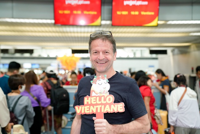 Năm mới rộn ràng, Vietjet khai trương đường bay mới tới Viêng Chăn (Lào) - Ảnh 3