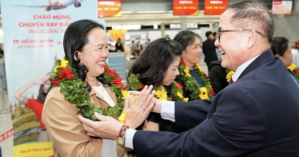 Năm mới rộn ràng, Vietjet khai trương đường bay mới tới Viêng Chăn (Lào)