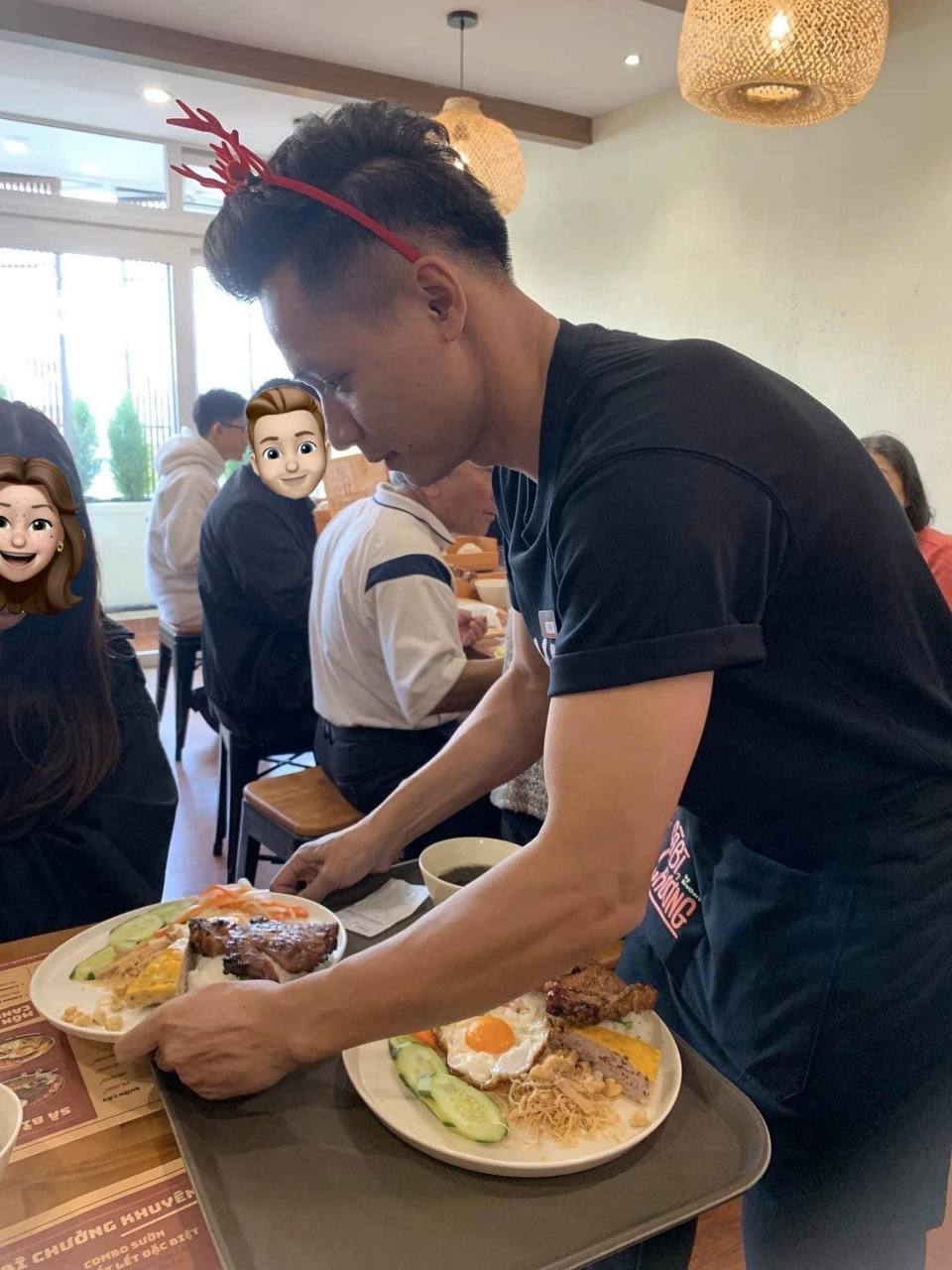 Ngoài Bơ Bán Bò, Xemesis còn là ông chủ của thương hiệu ăn uống thuộc "tam hoàng streamer" nhiều chi nhánh khắp cả nước - Ảnh 13