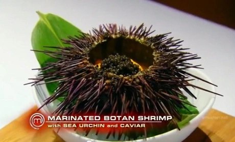 Món ăn Việt được chọn làm “đề thi” ở Master Chef khiến các đầu bếp choáng ngợp: Ai có thể nấu lại món này? - Ảnh 2