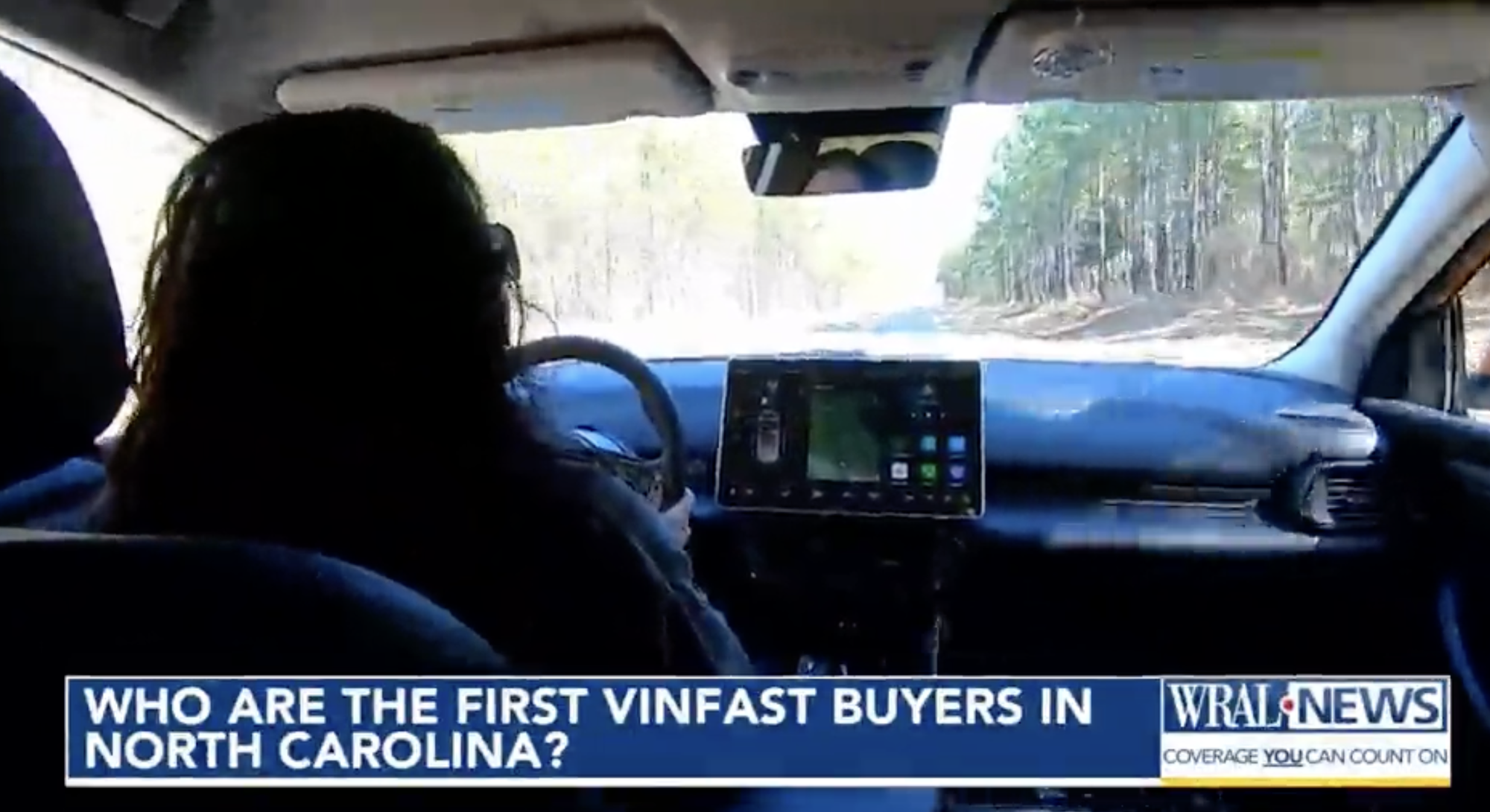 Có 3 ô tô vẫn mua thêm VinFast VF 8, chủ xe chia sẻ: ‘Còn vấn đề nhưng tốt hơn nhiều review trên mạng, thay Jeep đi hàng ngày’ - Ảnh 4