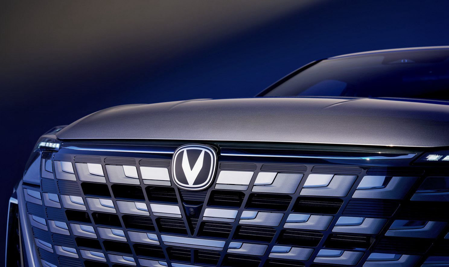 'Ông trùm' xe tải tại Việt Nam giới thiệu mẫu SUV mới cực đỉnh: ngang cỡ Hyundai Santa Fe, giá dự kiến chỉ từ 500 triệu đồng - Ảnh 1