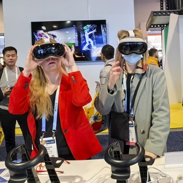 Vision Pro của Apple quá đắt, một công ty Trung Quốc liền chế tạo ngay bản 'copy' với giá rẻ hơn gấp 12 lần - Ảnh 1