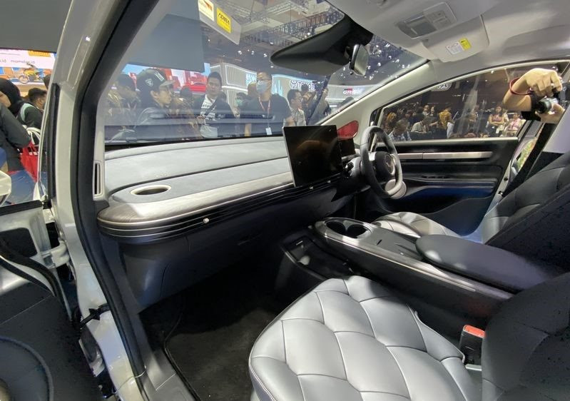 'Anh em' của ô tô điện rẻ nhất Việt Nam đổ bộ Đông Nam Á: tham gia cùng triển lãm với VinFast, giá quy đổi chỉ từ 300 triệu đồng - Ảnh 5