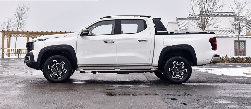 'Ông trùm' xe tải tại Việt Nam giới thiệu mẫu bán tải điện mở rộng phạm vi đầu tiên trên thế giới, giá chỉ từ 500 triệu đồng thách thức Ford Ranger - Ảnh 2