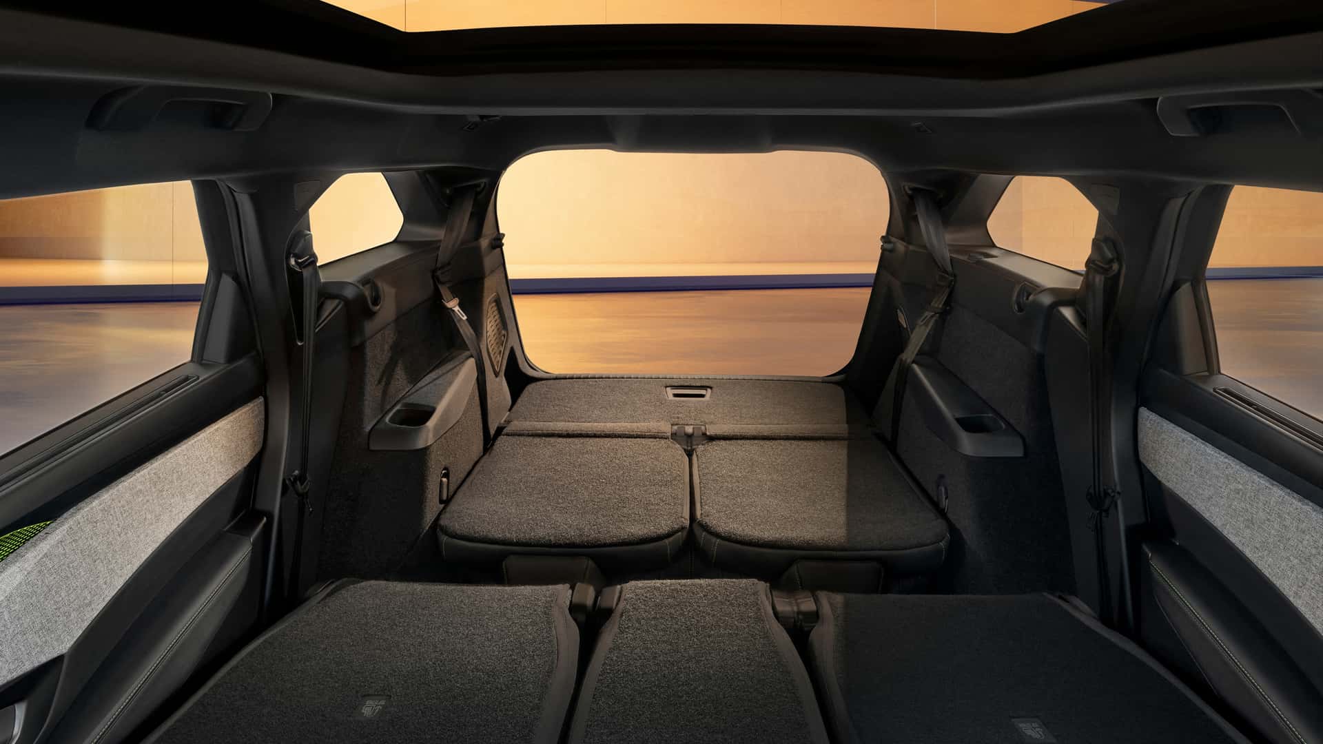 Ra mắt Peugoet E-5008: Chạy 660km/sạc, sạc nhanh 10 phút đi được 100km, có cả bản hybrid cho ai vẫn còn sợ xe điện - Ảnh 17