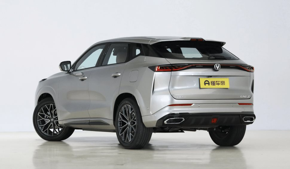 Siêu phẩm SUV của "ông trùm" xe tải tại Việt Nam sắp sửa trình làng: ngang cỡ Hyundai Santa Fe, giá bán chưa đến 500 triệu đồng - Ảnh 2