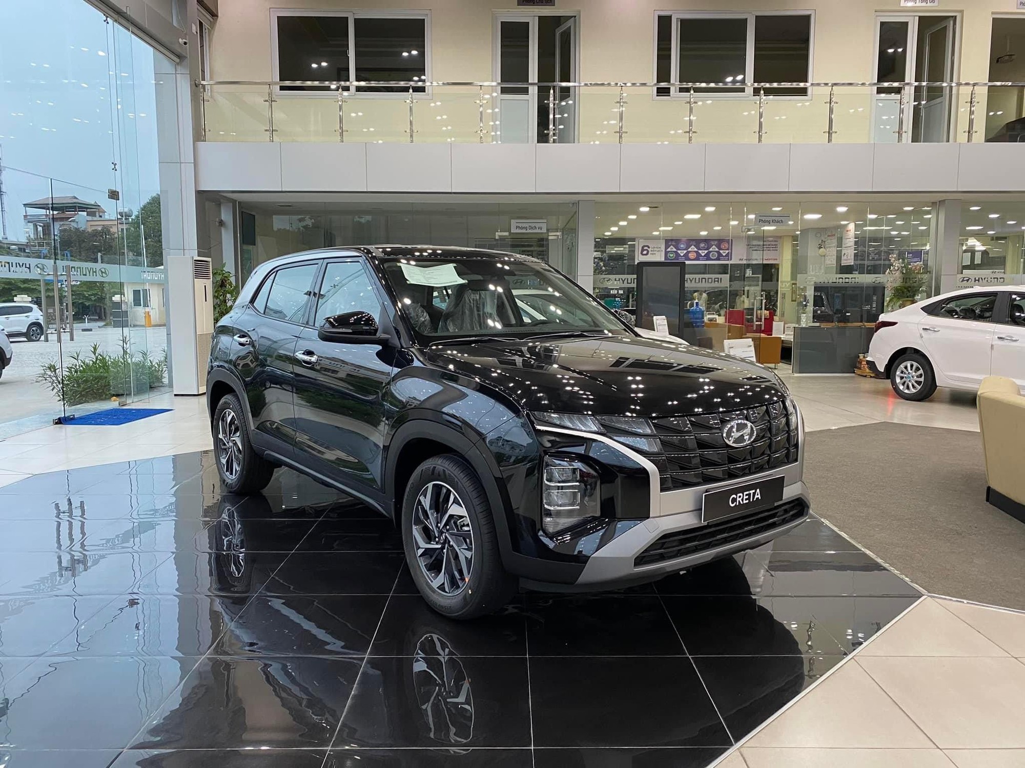 Hyundai Creta giảm giá thêm tại đại lý: Bản base còn 579 triệu, quyết đấu Xforce vừa ra mắt - Ảnh 1