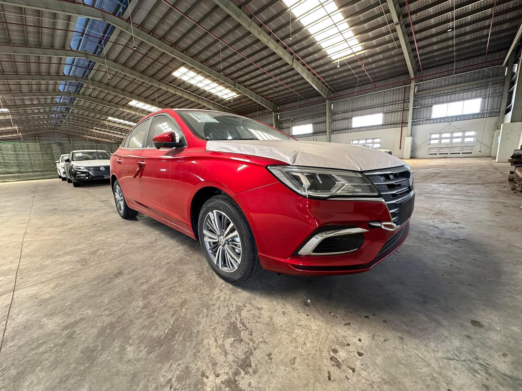 New MG5 bản full về Việt Nam: Giá 499 triệu, số tự động, thêm nhiều tiện nghi đấu sedan Nhật, Hàn - Ảnh 2