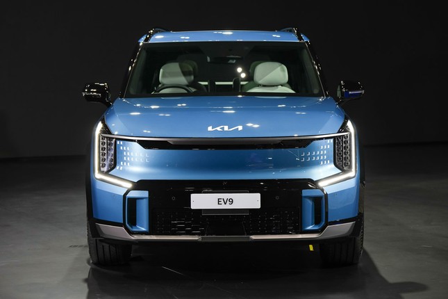 Cận cảnh xe điện Kia EV9 vừa cập bến thị trường Đông Nam Á - Ảnh 5