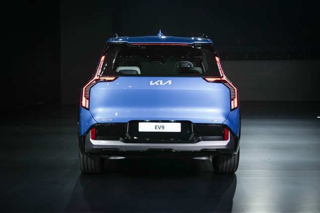 Cận cảnh xe điện Kia EV9 vừa cập bến thị trường Đông Nam Á - Ảnh 6