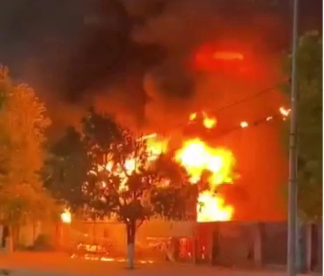 Xe tang vật chất đống trong bãi đang cần “giải cứu” - Ảnh 4