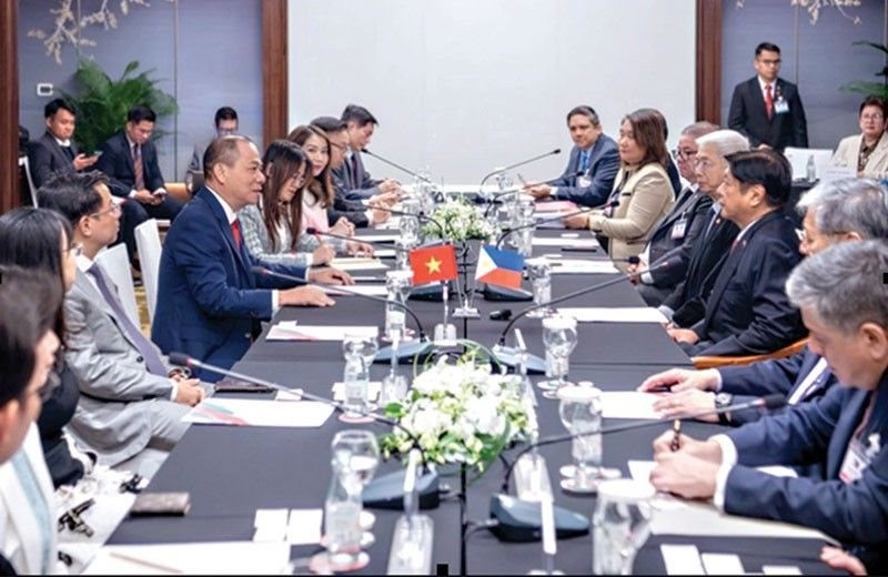 Hãng taxi điện của ông Phạm Nhật Vượng lên kế hoạch tấn công thị trường Philippines: đầu tư 500 triệu USD, đội xe hơn 15.000 chiếc - Ảnh 2