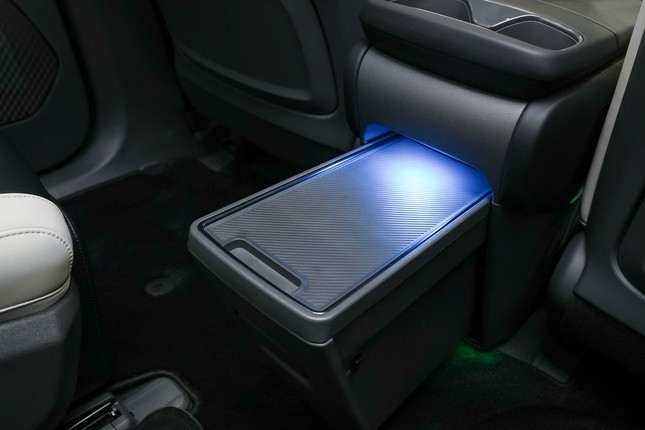 Cận cảnh xe điện Kia EV9 vừa cập bến thị trường Đông Nam Á - Ảnh 26