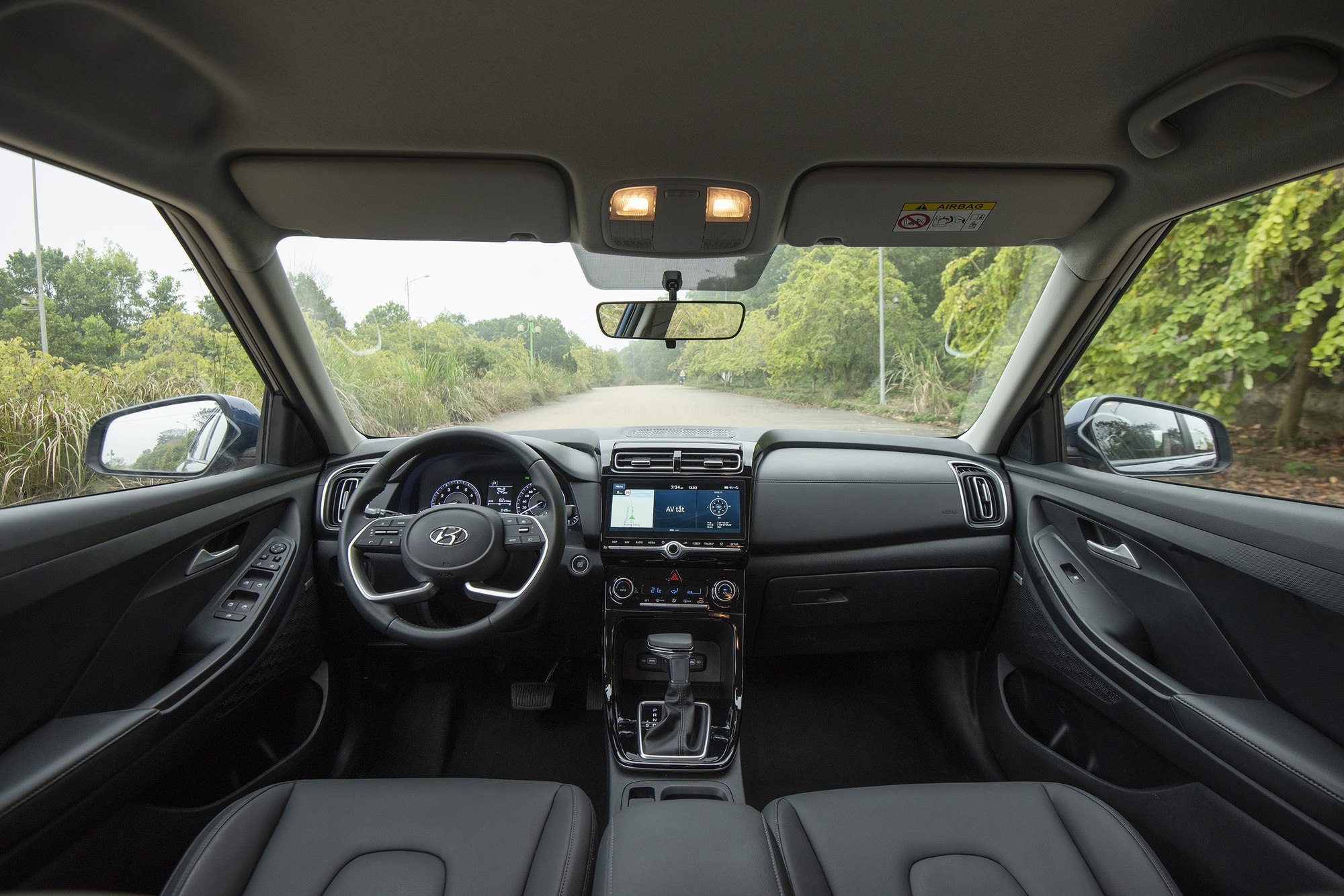 Hyundai Creta giảm giá thêm tại đại lý: Bản base còn 579 triệu, quyết đấu Xforce vừa ra mắt - Ảnh 4