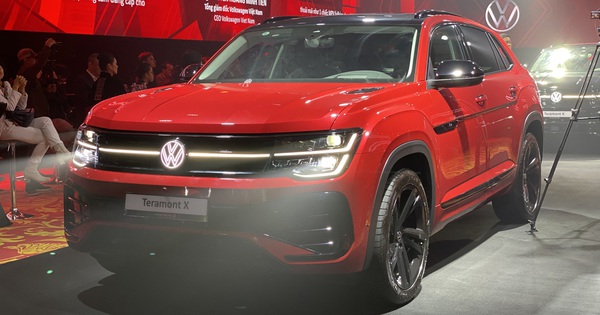 VW Teramont X ra mắt Việt Nam: Giá từ 1,998 tỷ, 2 phiên bản, nhiều công nghệ, đấu Explorer bằng giá rẻ hơn đúng 1 triệu đồng