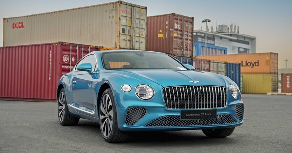 Bentley Continental GT Azure V8 độc bản về Việt Nam: Màu sơn lần đầu xuất hiện, giá gần 22 tỷ đồng