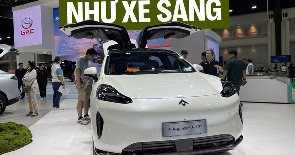 Tới BIMS 2024 thấy rõ xe Trung Quốc nhái thế nào: Đề nổ như Mercedes, tay nắm cửa Lamborghini, cửa Tesla và nhiều thứ không thể ngờ tới