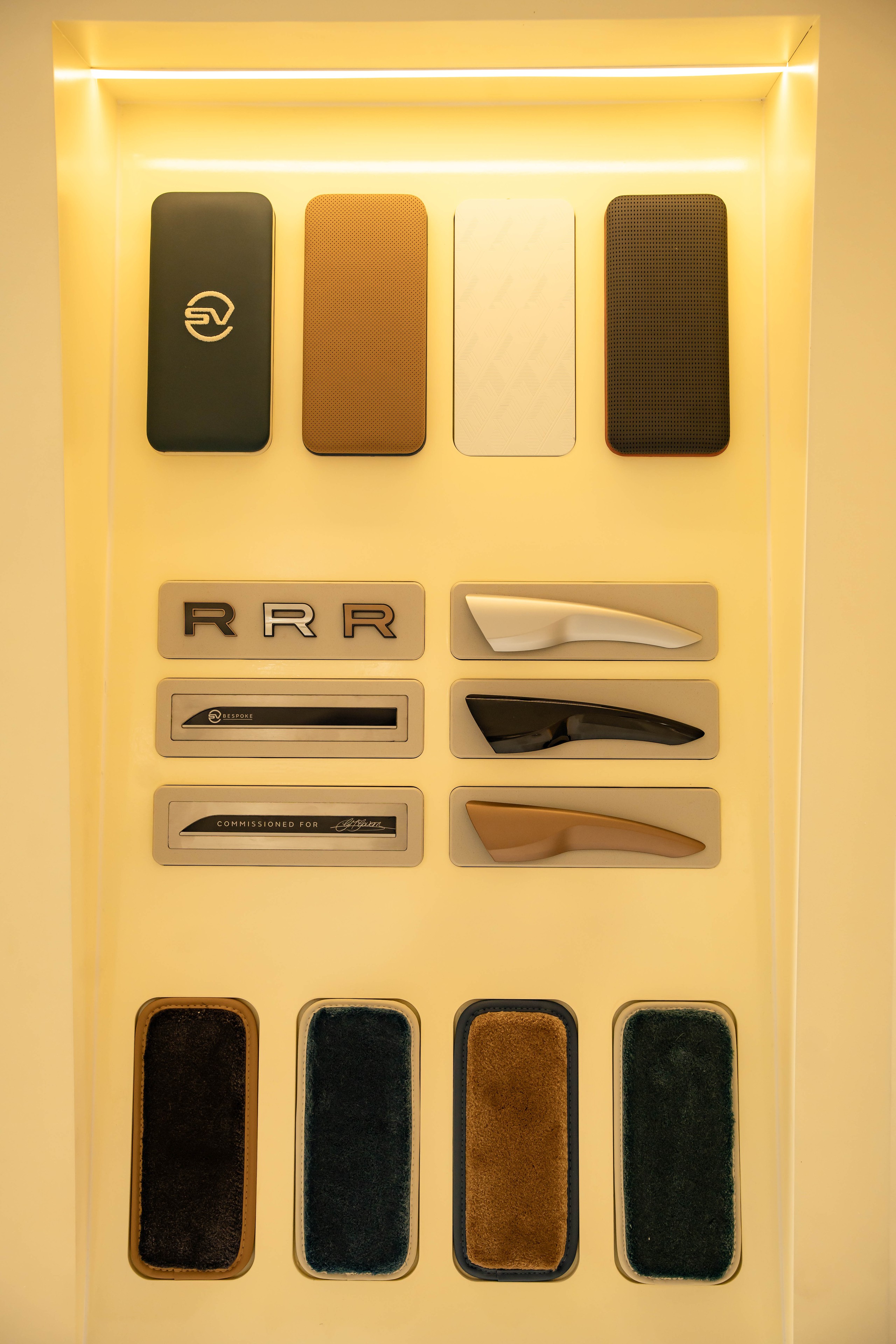 Hai dòng Range Rover đỉnh nhất Việt Nam đã có thể cá nhân hóa ngay tại Hà Nội - Ảnh 10