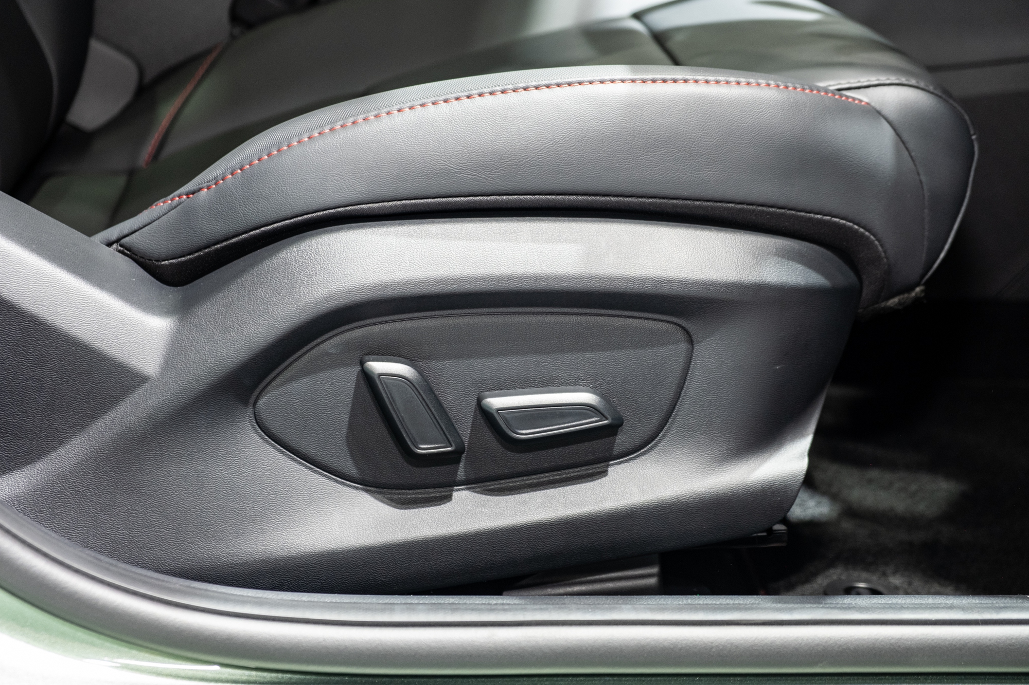 Khách Việt sẽ dễ thích bản MG5 này: Giá quy đổi từ hơn 380 triệu, hầm hố như xe thể thao, thêm công nghệ an toàn - Ảnh 8