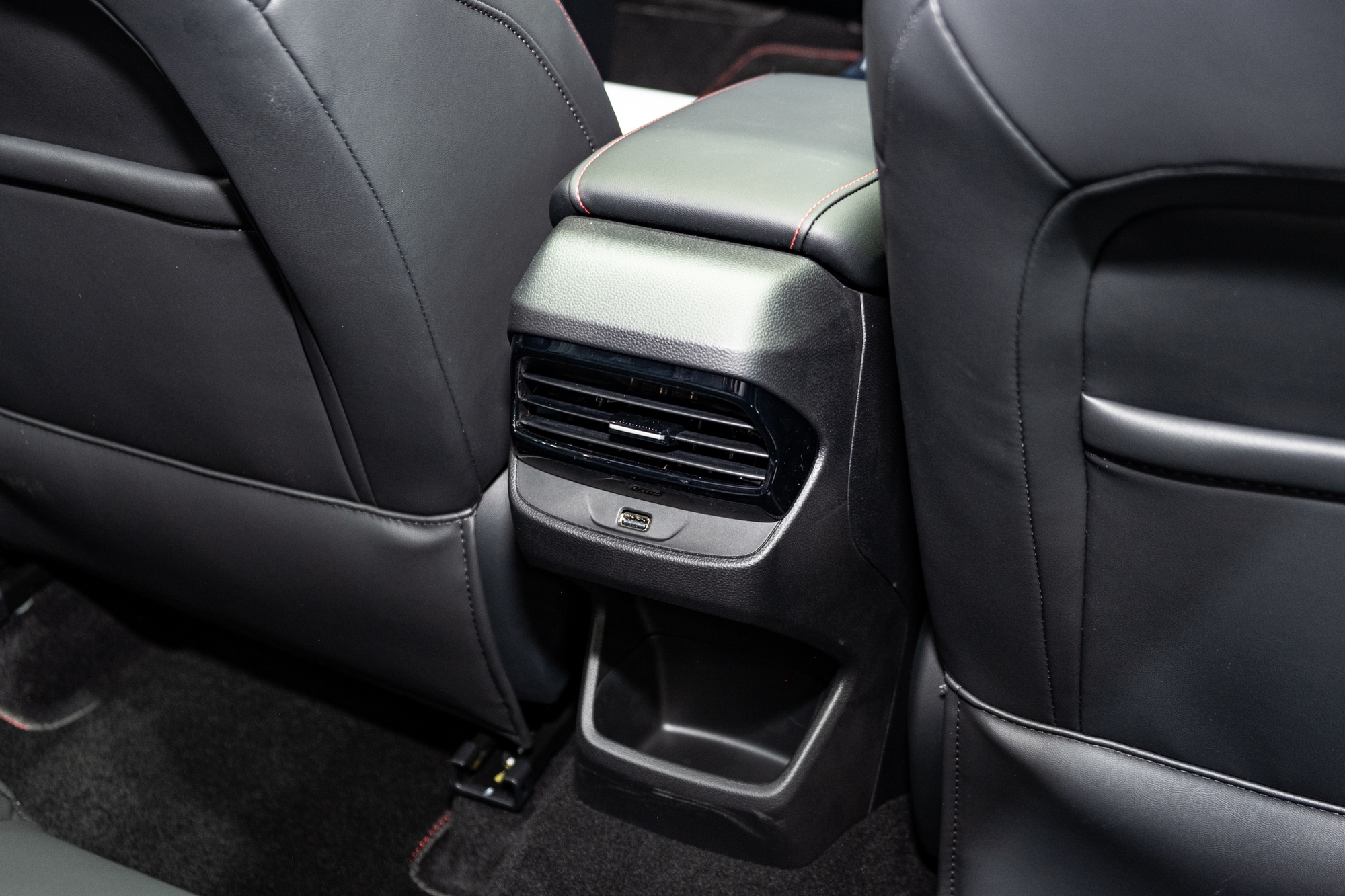 Khách Việt sẽ dễ thích bản MG5 này: Giá quy đổi từ hơn 380 triệu, hầm hố như xe thể thao, thêm công nghệ an toàn - Ảnh 18