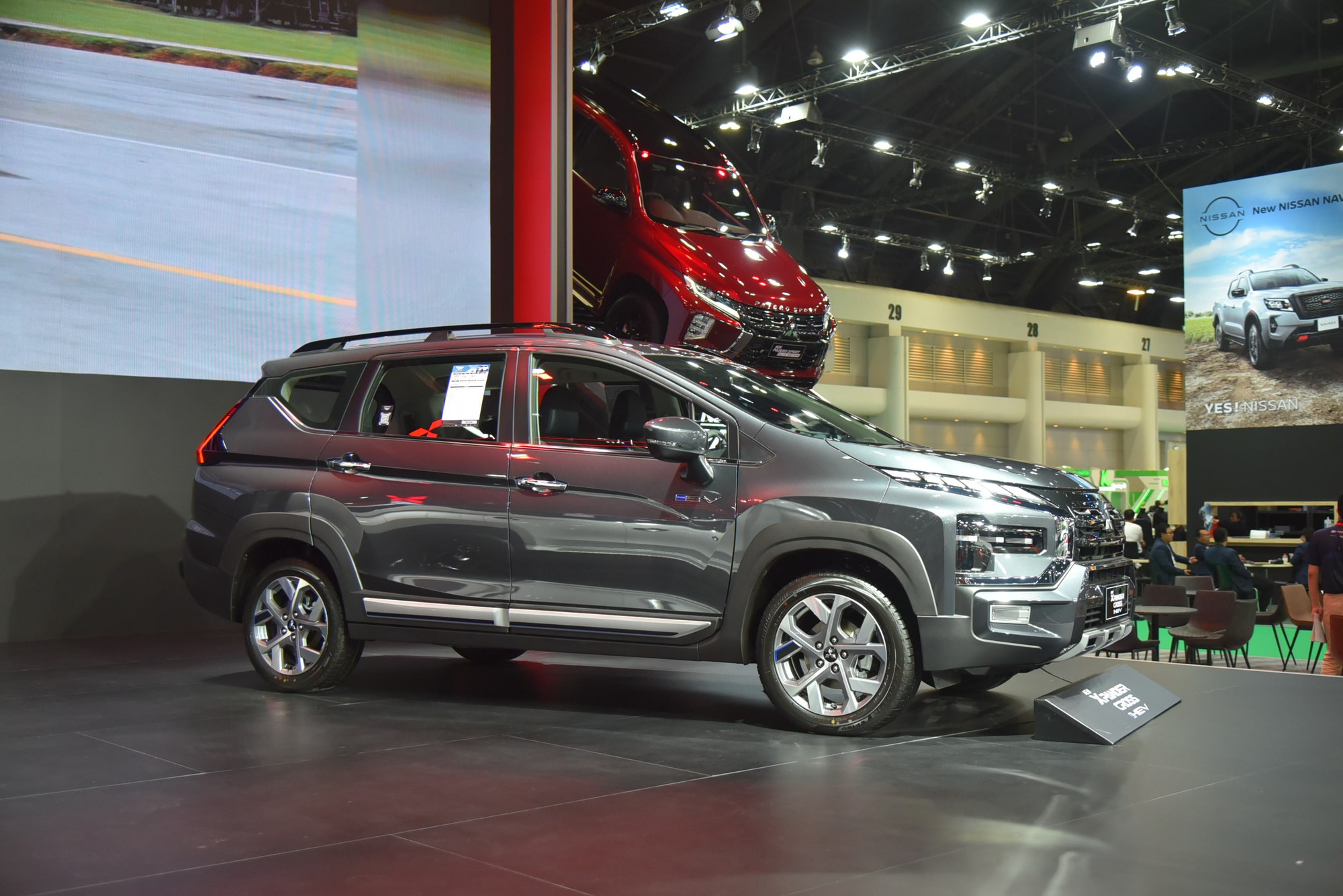 Mitsubishi Xpander HEV mà nhiều người Việt mong chờ đây rồi: Nội thất mượn nét của Xforce, động cơ tiết kiệm hơn hẳn - Ảnh 5