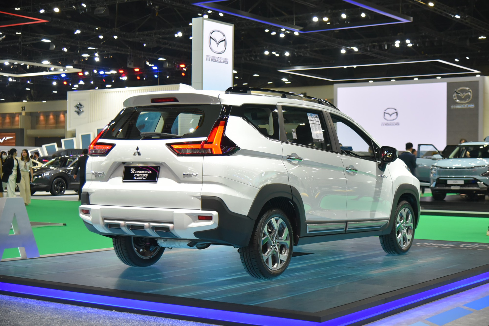 Mitsubishi Xpander HEV mà nhiều người Việt mong chờ đây rồi: Nội thất mượn nét của Xforce, động cơ tiết kiệm hơn hẳn - Ảnh 9