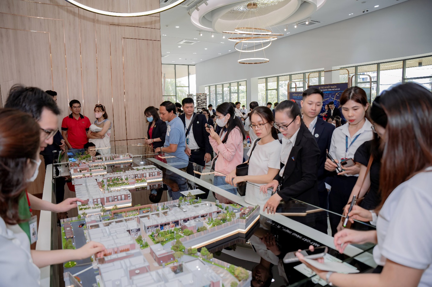 Gen Z yêu thích dự án khu căn hộ có yếu tố công nghệ - Ảnh 1